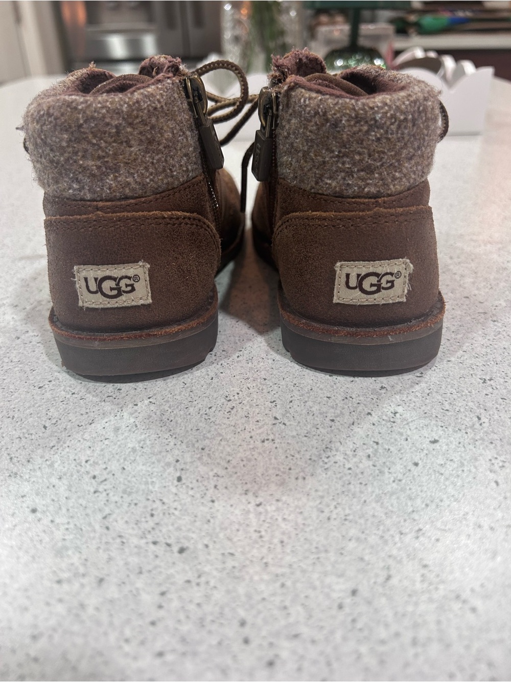 UGG Kids Chestnut Suede Wool-Cuff Ankle Boots Size 10